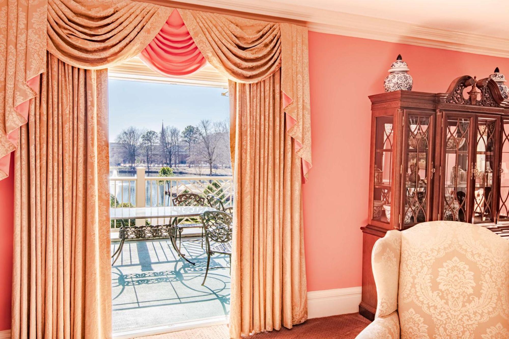 וירג'יניה ביץ' The Founders Inn & Spa Tapestry Collection By Hilton מראה חיצוני תמונה